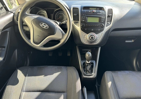 Hyundai ix20 cena 27900 przebieg: 125000, rok produkcji 2011 z Chorzów małe 137